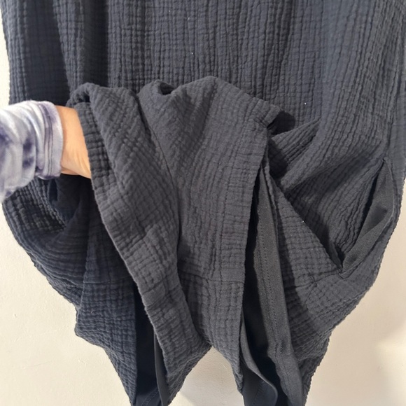 Black Button-Up Short Sleeve Dress - Picture 3 of 5